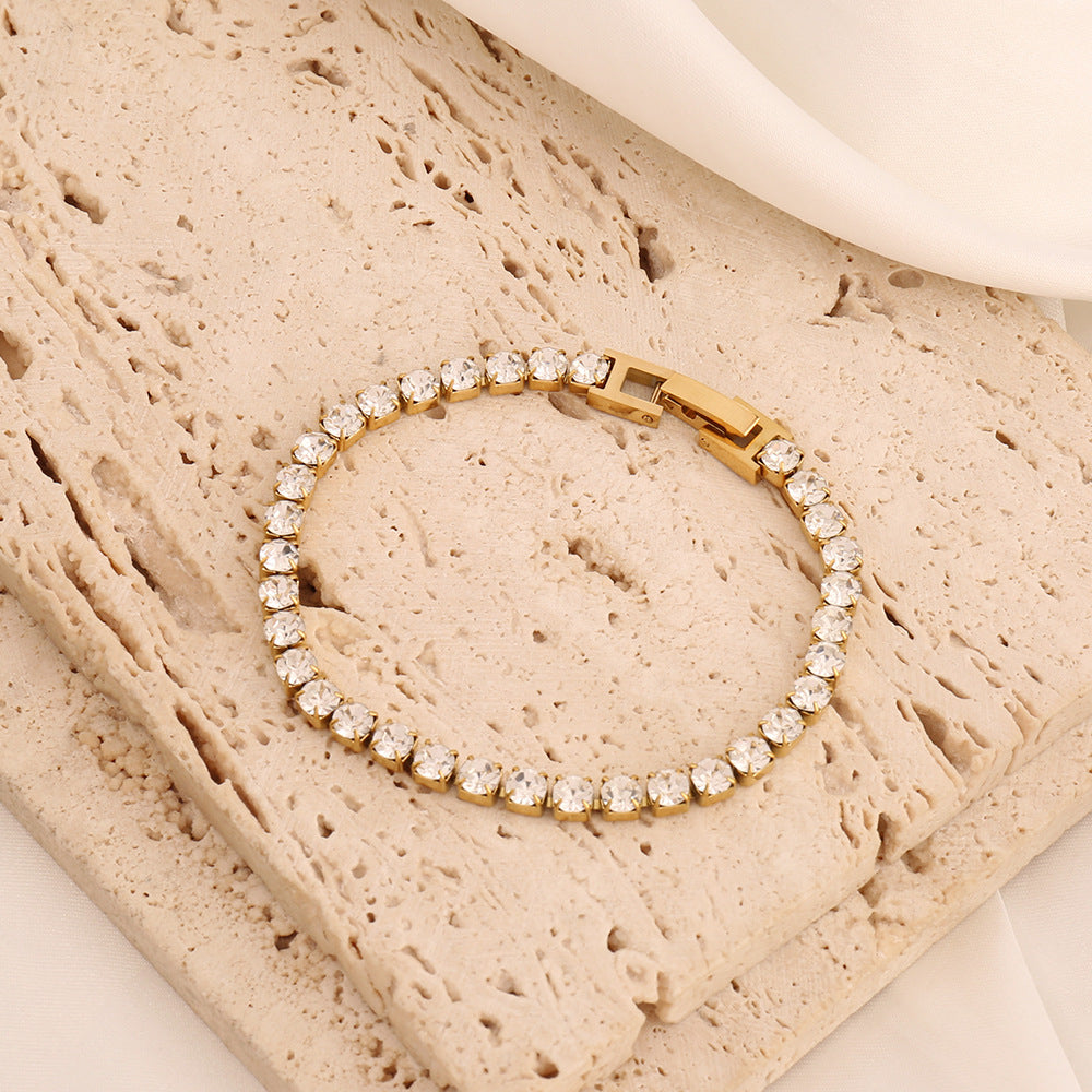 Minimalist Diamond-studded