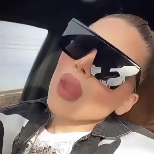 Stylish and well-fitting sunglasses with UV400 protection
