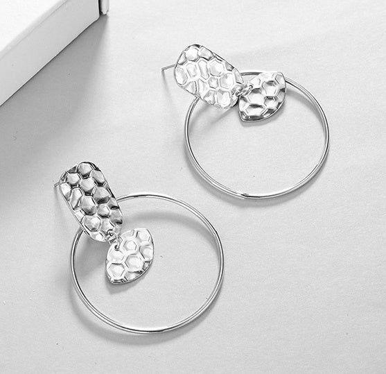 Fashion trend earrings
