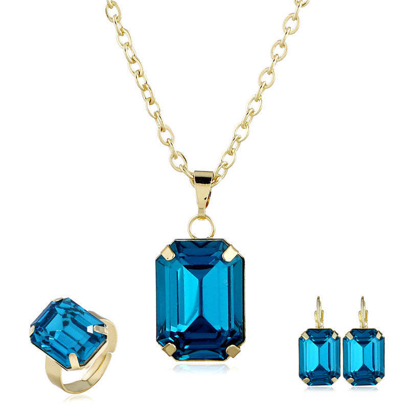 Stylish affordable jewelry set