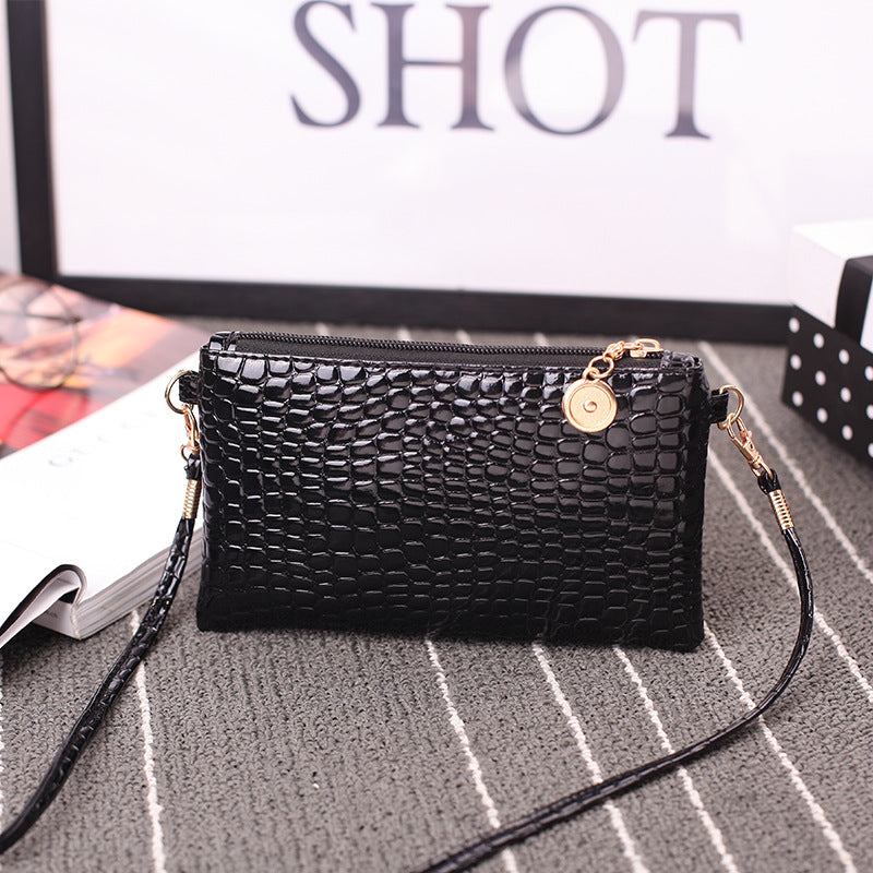 Stylish women's small bag