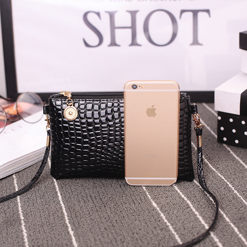 Stylish women's small bag