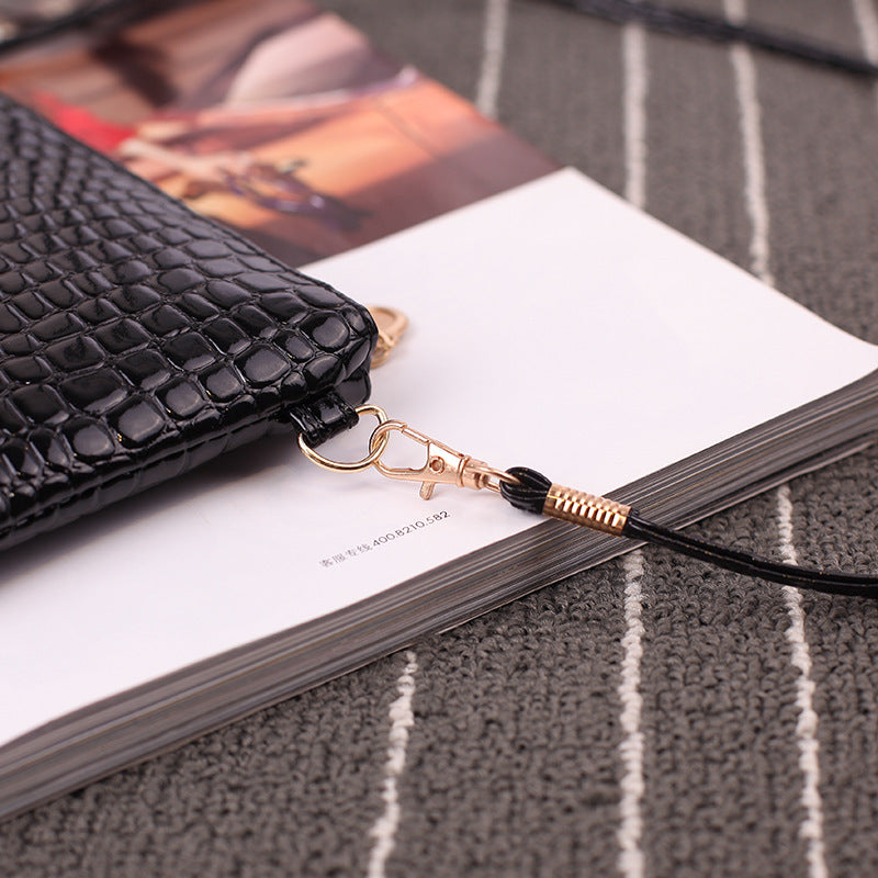 Stylish women's small bag
