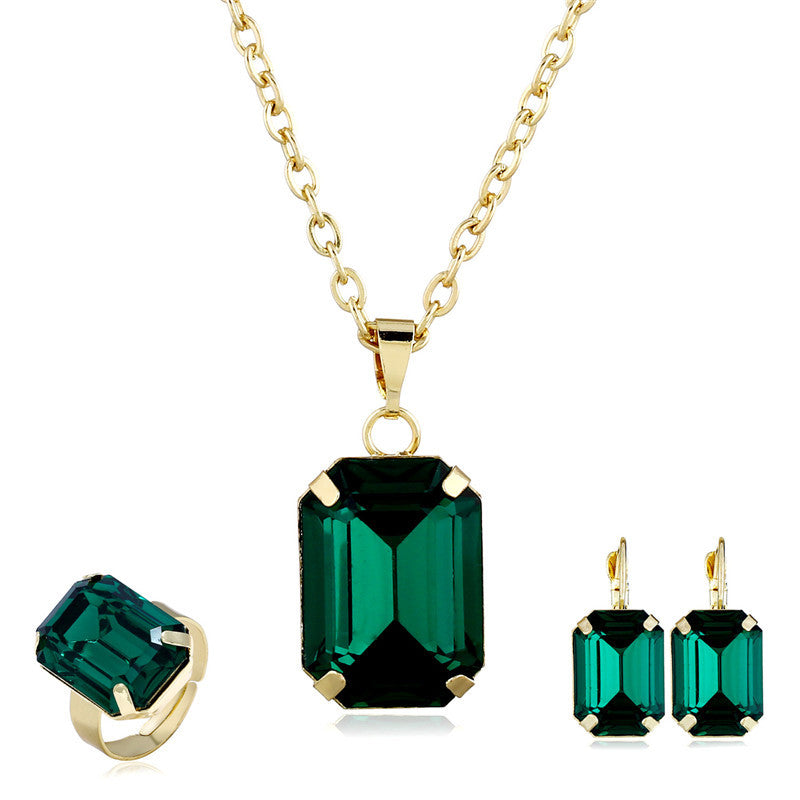 Stylish affordable jewelry set