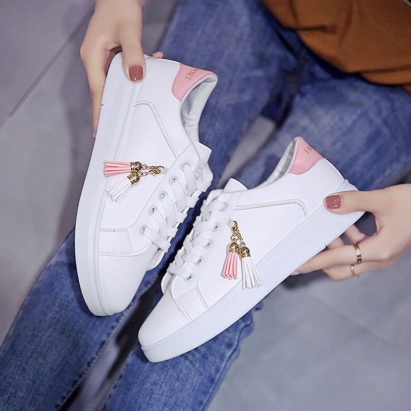 Lightweight casual shoes