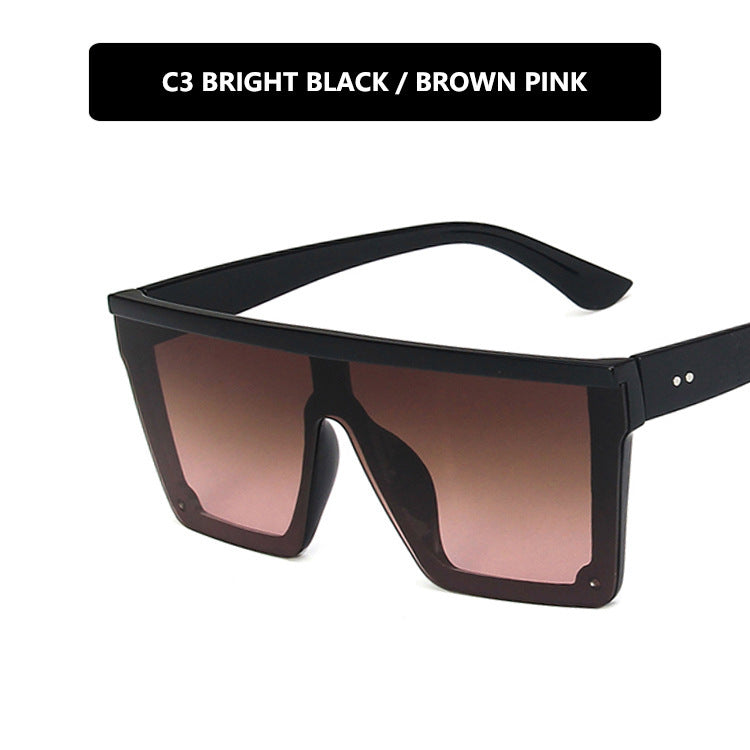 Stylish and well-fitting sunglasses with UV400 protection