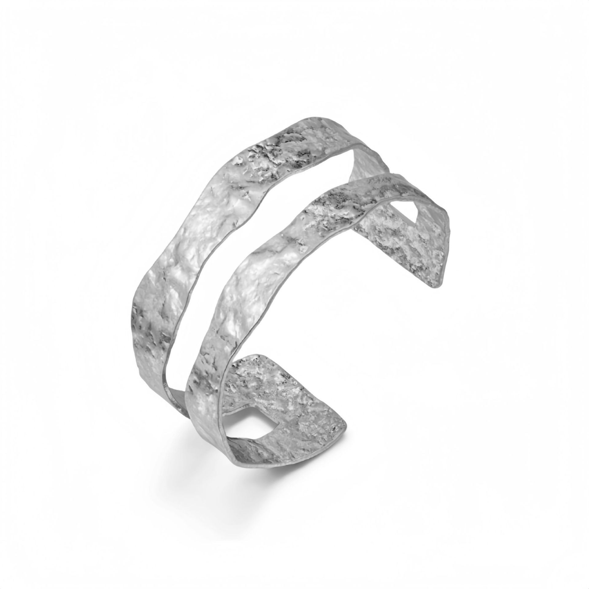 Simple Semi-Circular Hollow C-Shape Bangle