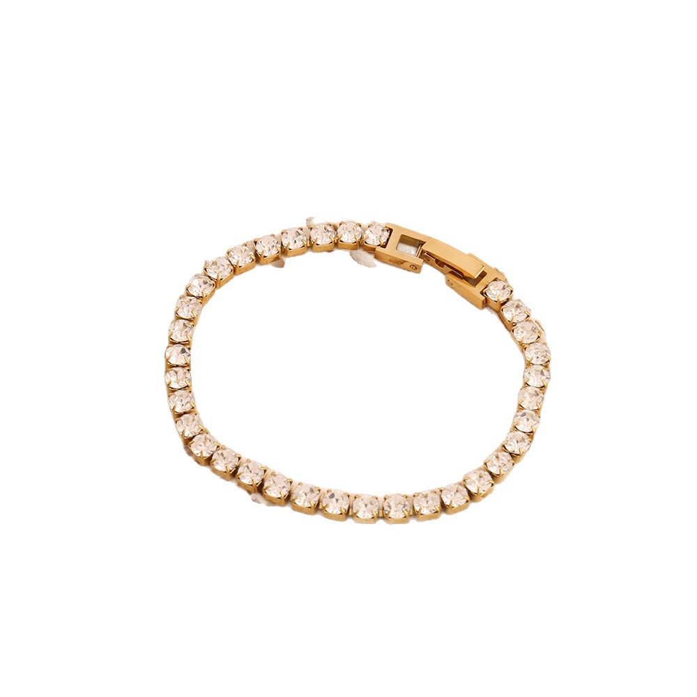 Minimalist Diamond-studded