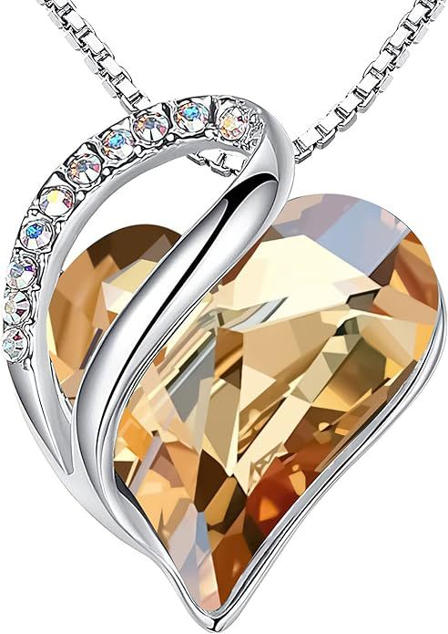 Geometric heart jewel